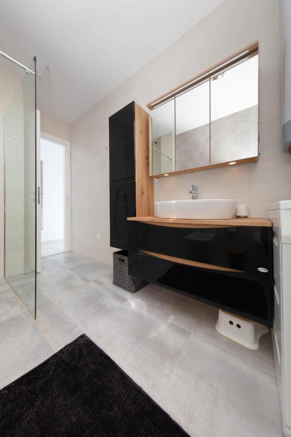 Apartman Oranz Banjole Exterior foto
